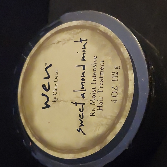 WEN by Chaz Dean Sweet Almond Mint Re Moist Intensive Hair Treatment - Picture 1 of 2